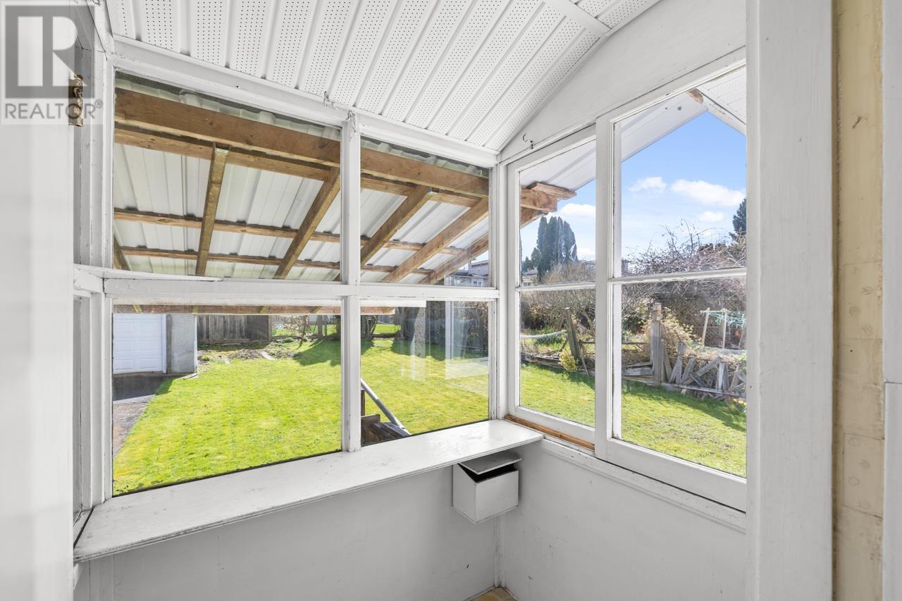 2880 Oxford Street, Vancouver, British Columbia  V5K 1N6 - Photo 16 - R2985916