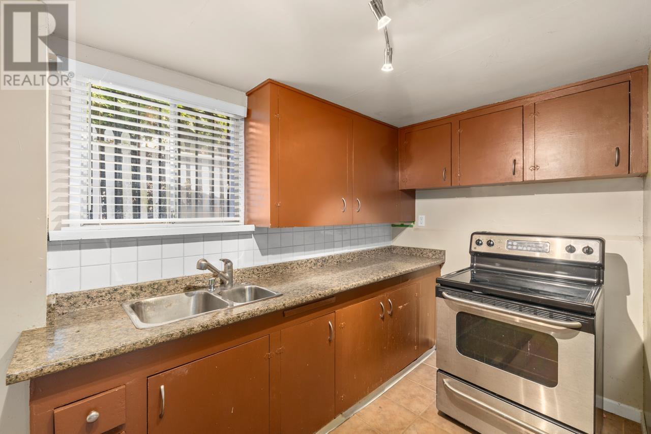 2880 Oxford Street, Vancouver, British Columbia  V5K 1N6 - Photo 24 - R2985916