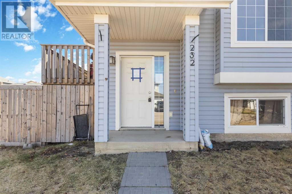 Property at 232 Parry Crescent image 2