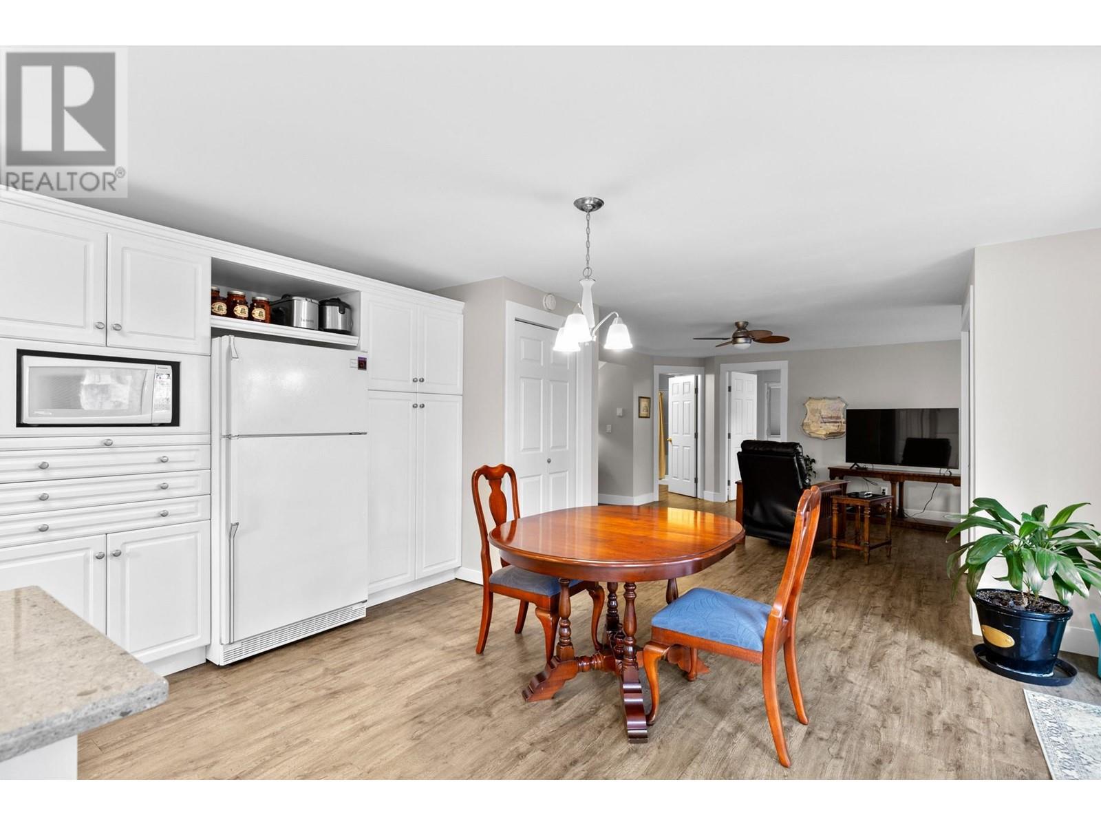 4996 Bradley Drive, Peachland, British Columbia  V0H 1X8 - Photo 41 - 10346359