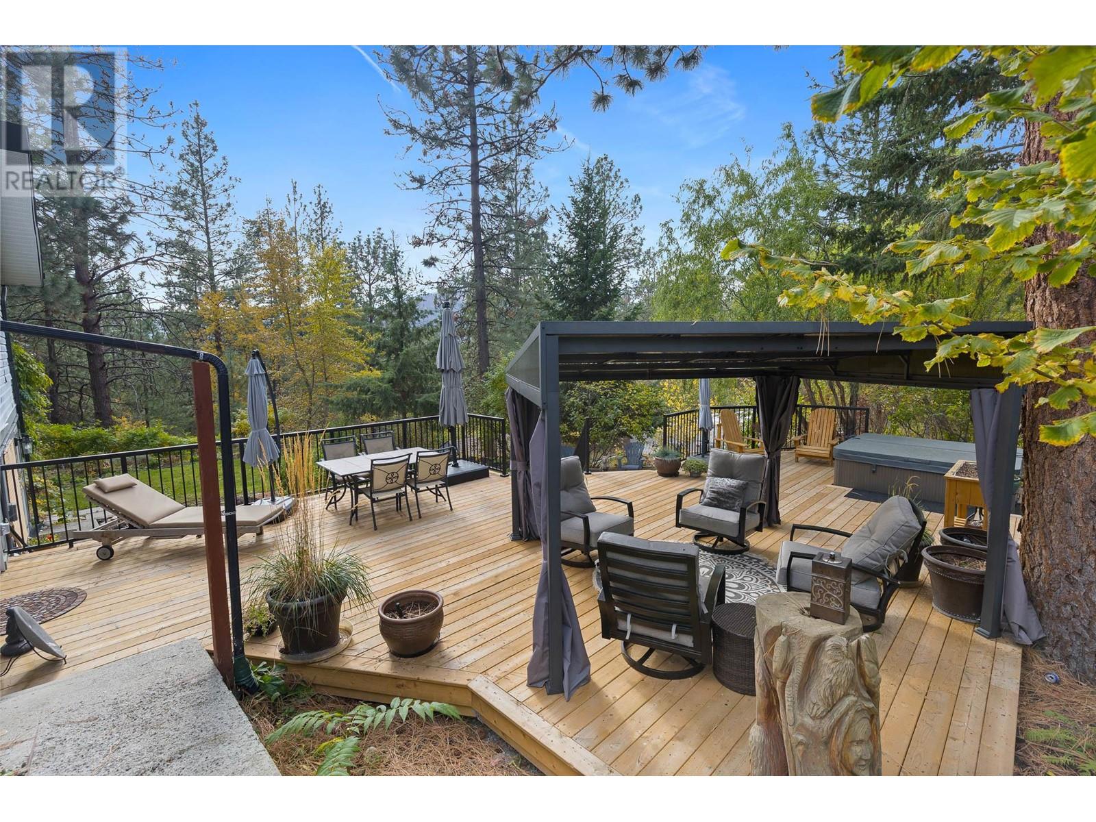4996 Bradley Drive, Peachland, British Columbia  V0H 1X8 - Photo 48 - 10346359