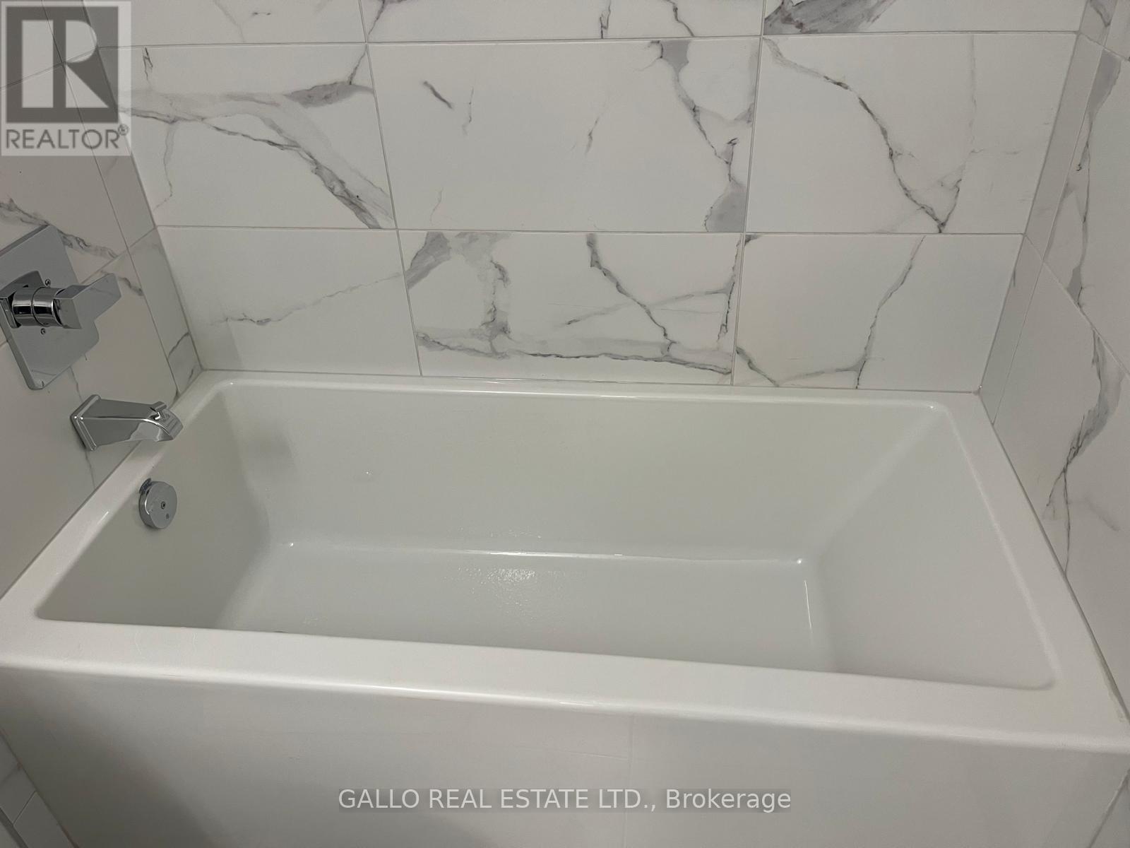 307 - 8 Manor Road W, Toronto (Yonge-Eglinton), Ontario  M5P 1E7 - Photo 14 - C12124342