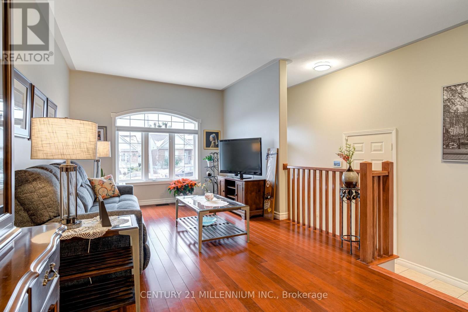 7 Millcroft Drive, Norfolk, Ontario  N3Y 5M9 - Photo 5 - X12067086
