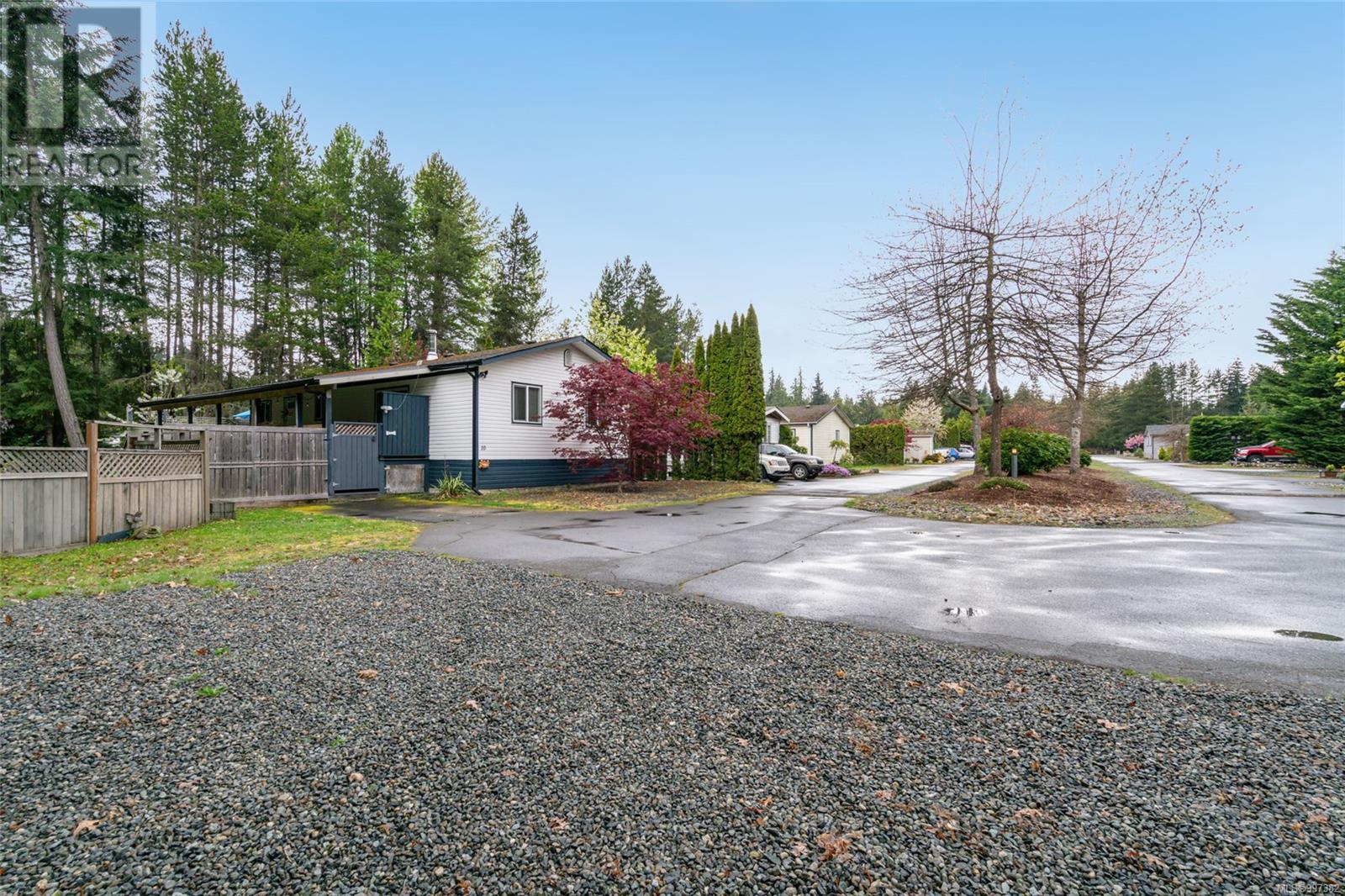 10 2100 Errington Rd, Errington, British Columbia  V0R 1V0 - Photo 1 - 997382