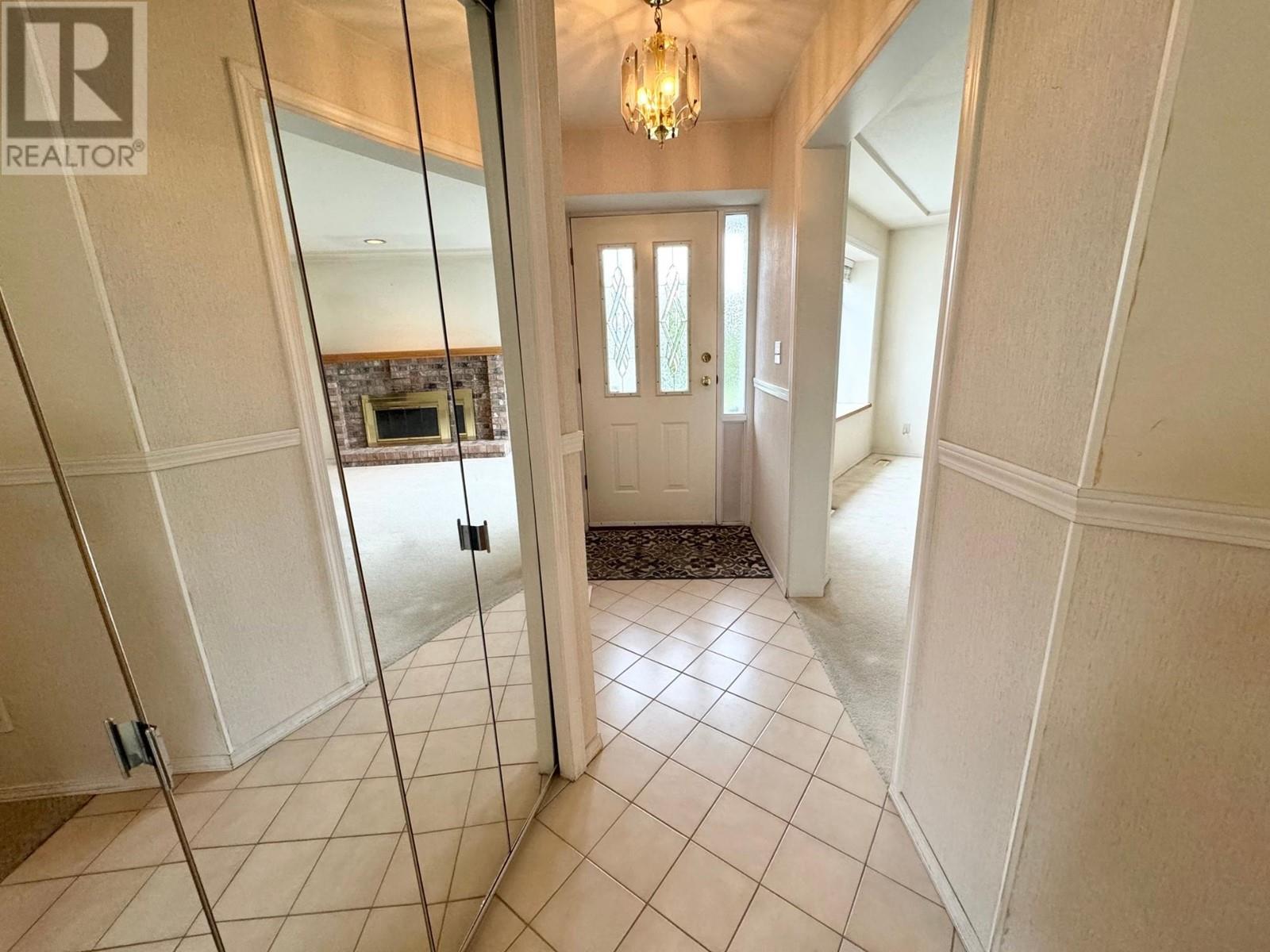 5595 Dowler Road, Delta, British Columbia  V4K 4M3 - Photo 10 - R2972394