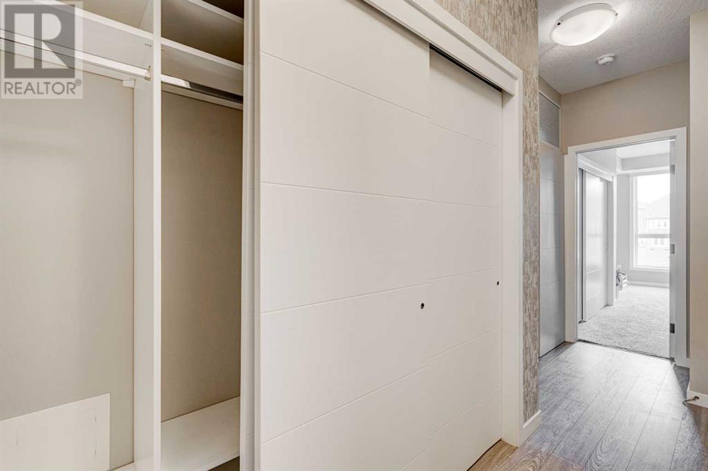 Property at 401, 122 Mahogany Centre SE image 3