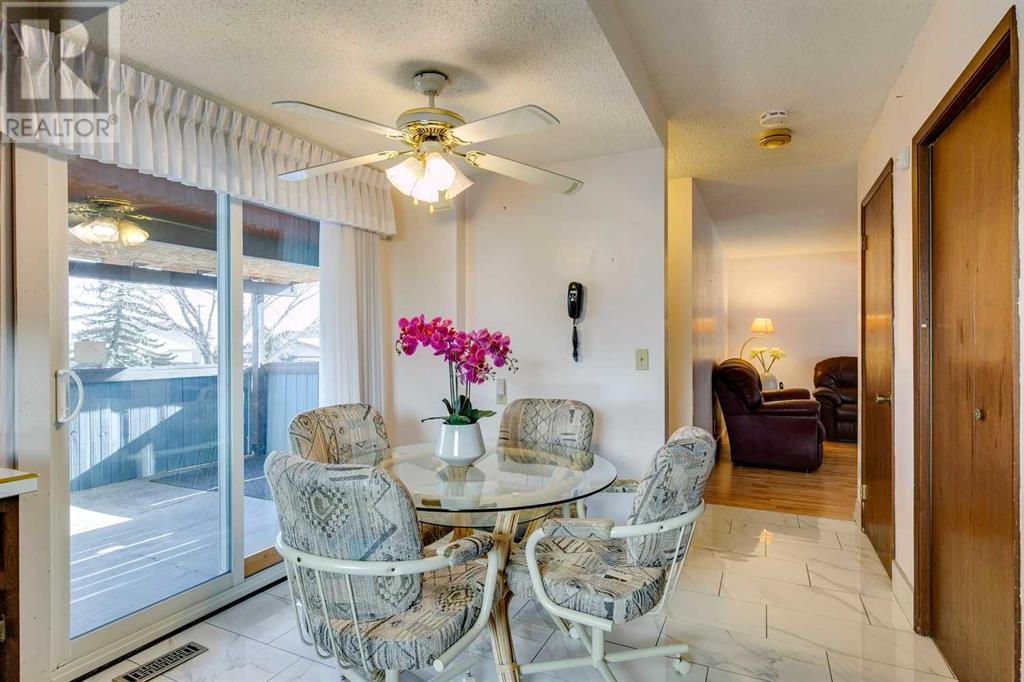 2 Bergen Crescent Nw, Calgary, Alberta  T3K 1J3 - Photo 13 - A2213255