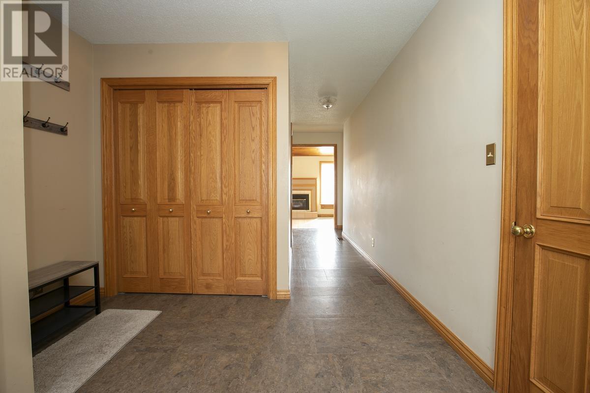 700 Cooper St, Sault Ste. Marie, Ontario  P6C 4W2 - Photo 10 - SM250966