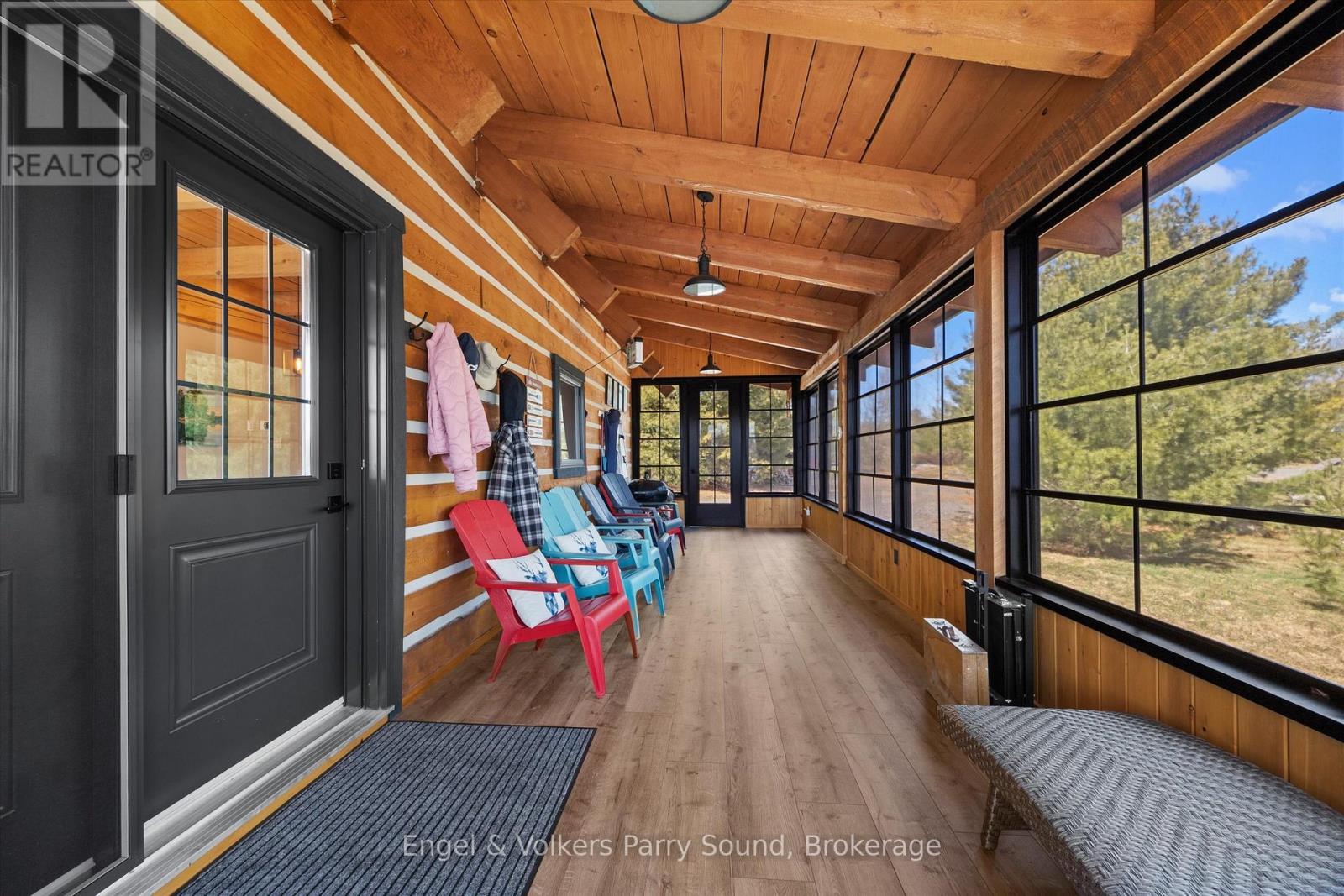 201 Loch Erne Road, Parry Sound, Ontario  P2A 2W7 - Photo 6 - X12124943