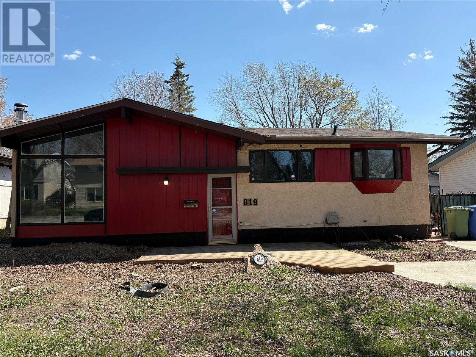 Property at 819 Shannon ROAD image 1