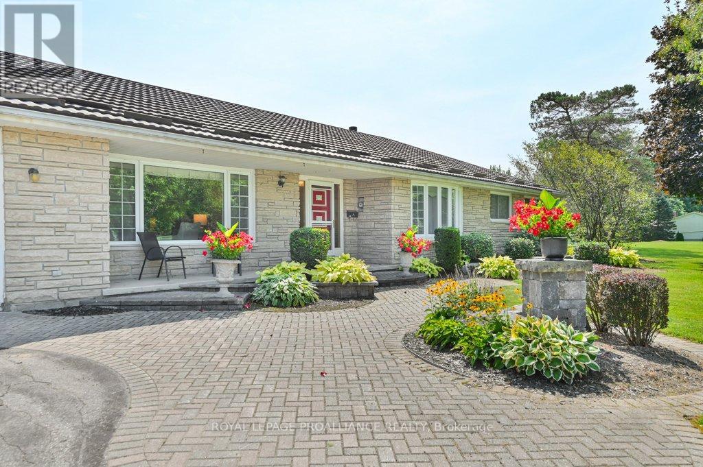 142 Old Madoc Road E, Belleville, Ontario K0K 2B0 - Photo 4 - X12124898