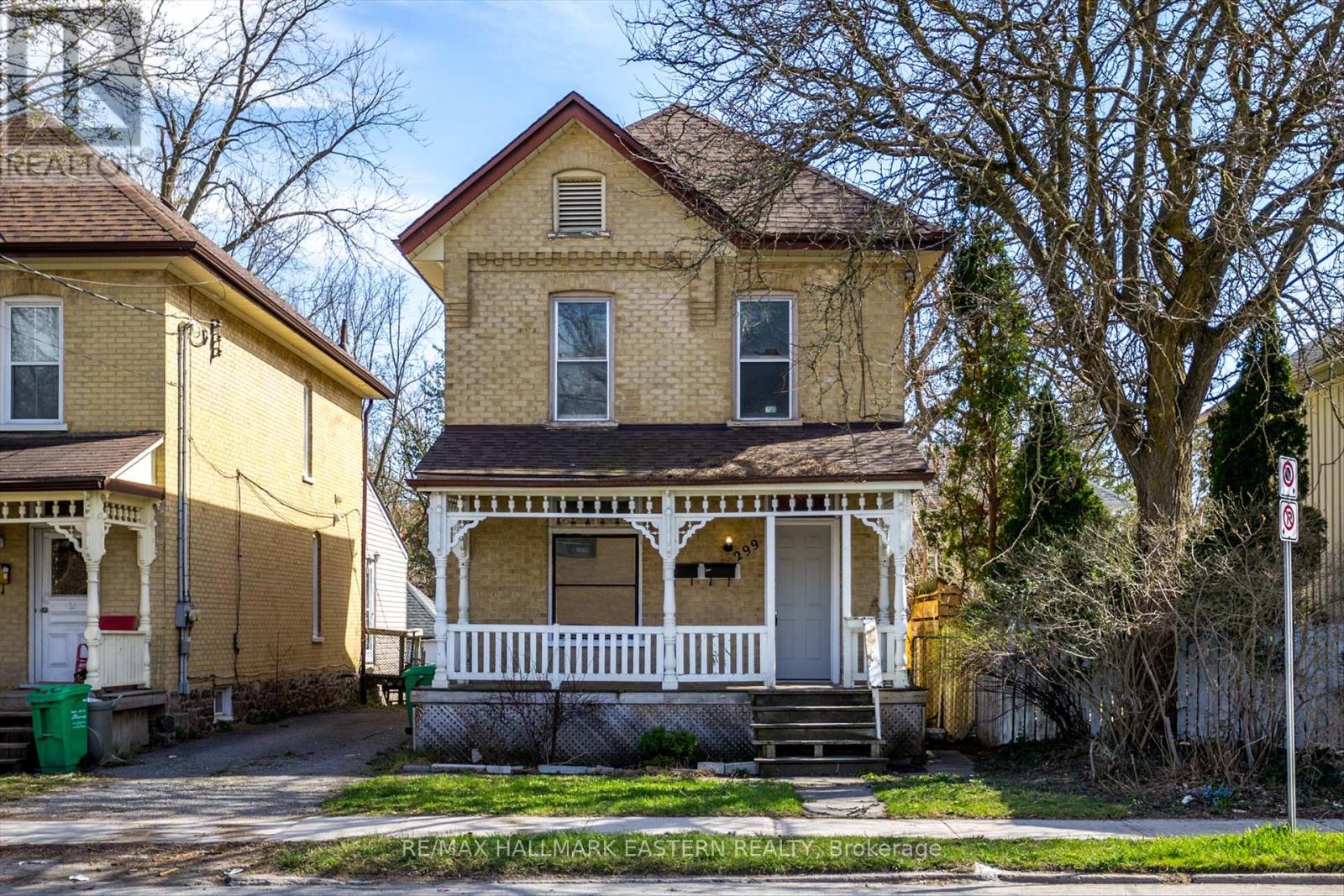 Property at 299 MCDONNEL STREET image 1