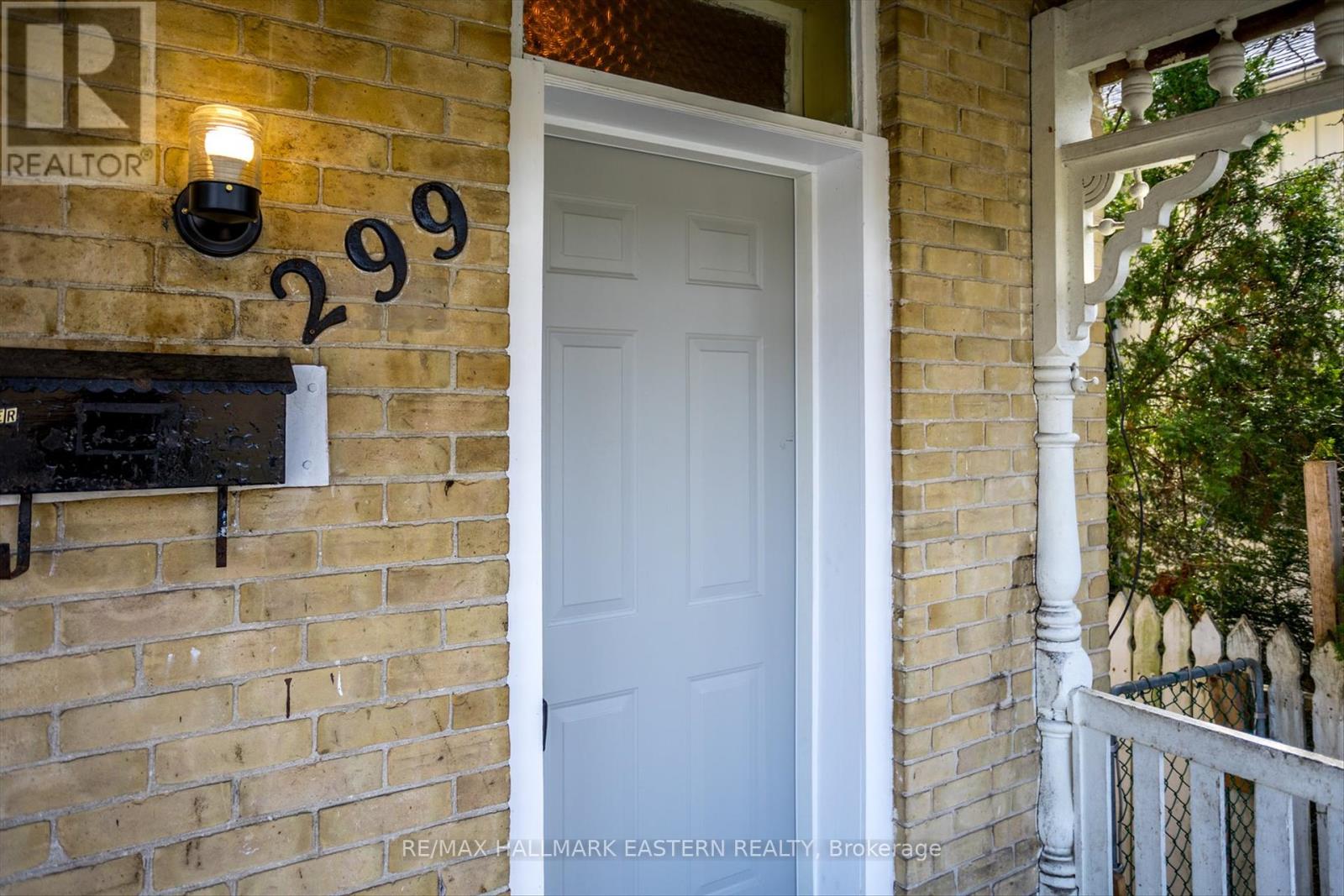 Property at 299 MCDONNEL STREET image 2