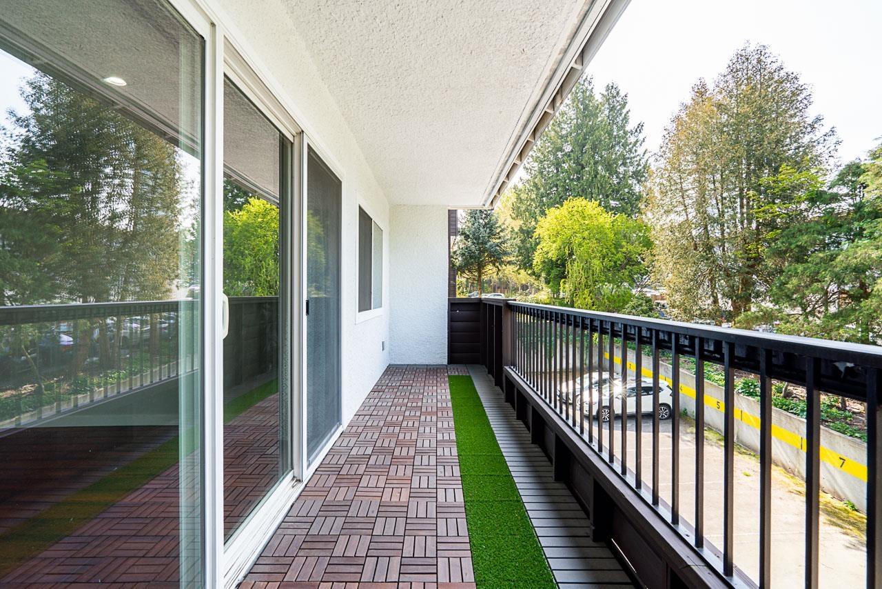 212 13530 Hilton Road, Surrey, British Columbia  V3R 5J4 - Photo 5 - R2995413