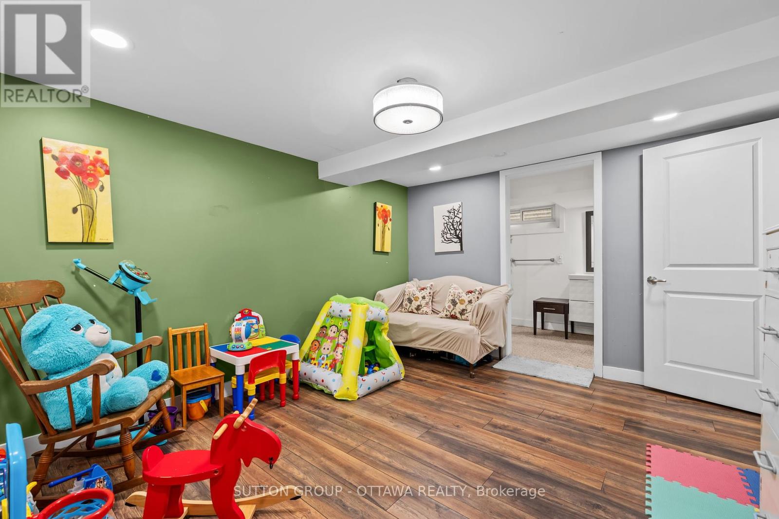 65 - 35 Jackson Court, Ottawa, Ontario  K2K 1B6 - Photo 34 - X12124880