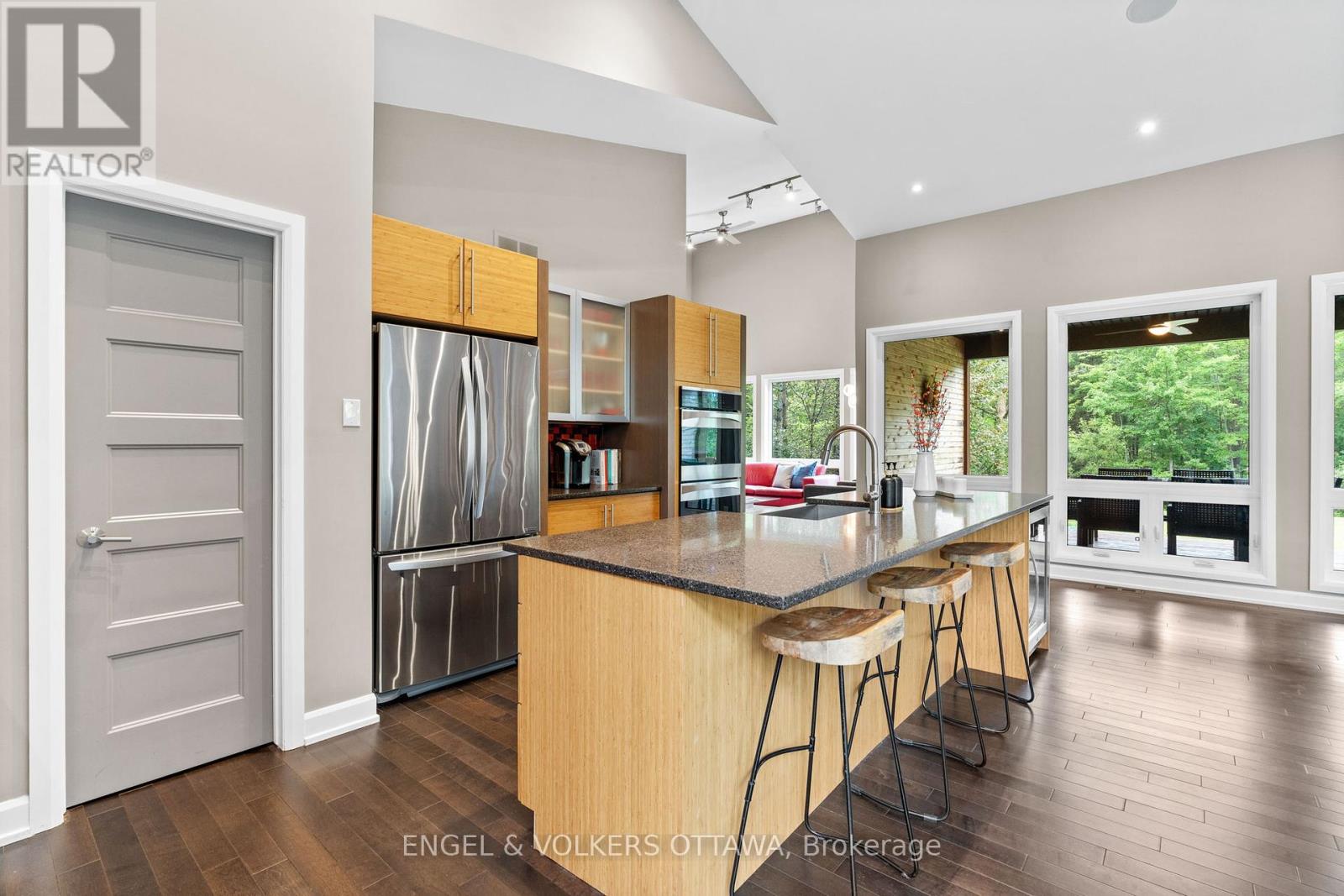 108 Edith Margaret Place, Ottawa, Ontario  K2W 1A8 - Photo 13 - X12124928