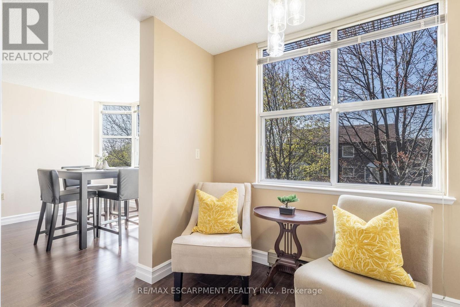 314 - 2199 Sixth Line, Oakville, Ontario  L6H 5V3 - Photo 12 - W12124788