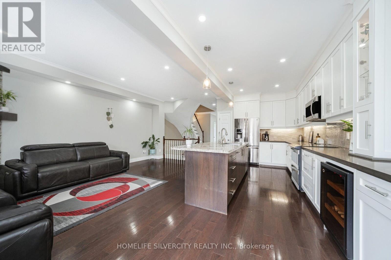 4093 Medland Drive, Burlington (Rose), Ontario  L7M 4Z6 - Photo 10 - W12124820