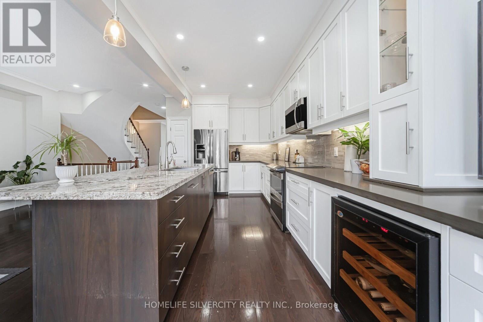 4093 Medland Drive, Burlington (Rose), Ontario  L7M 4Z6 - Photo 11 - W12124820