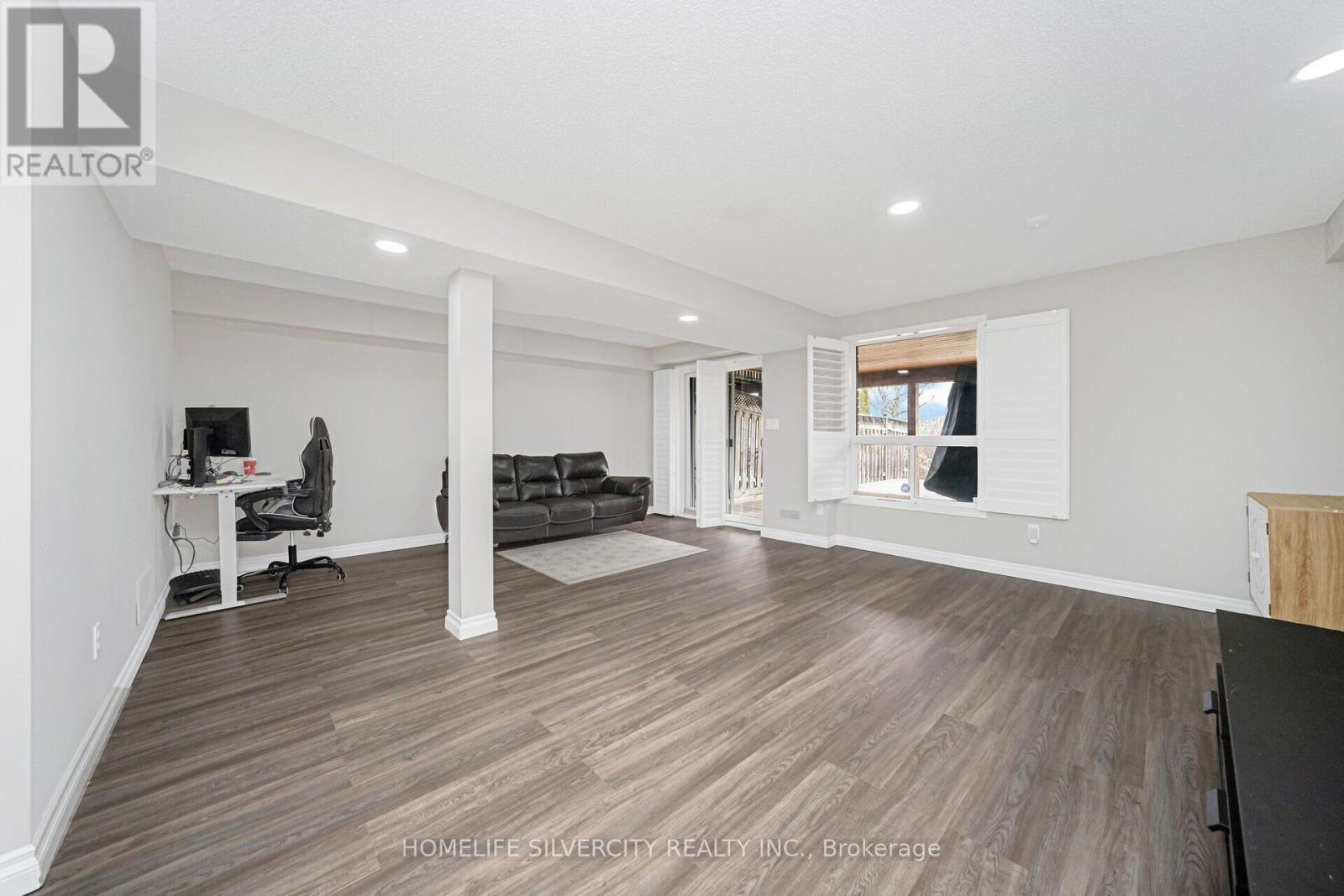 4093 Medland Drive, Burlington (Rose), Ontario  L7M 4Z6 - Photo 27 - W12124820