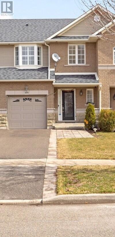 4093 Medland Drive, Burlington (Rose), Ontario  L7M 4Z6 - Photo 4 - W12124820