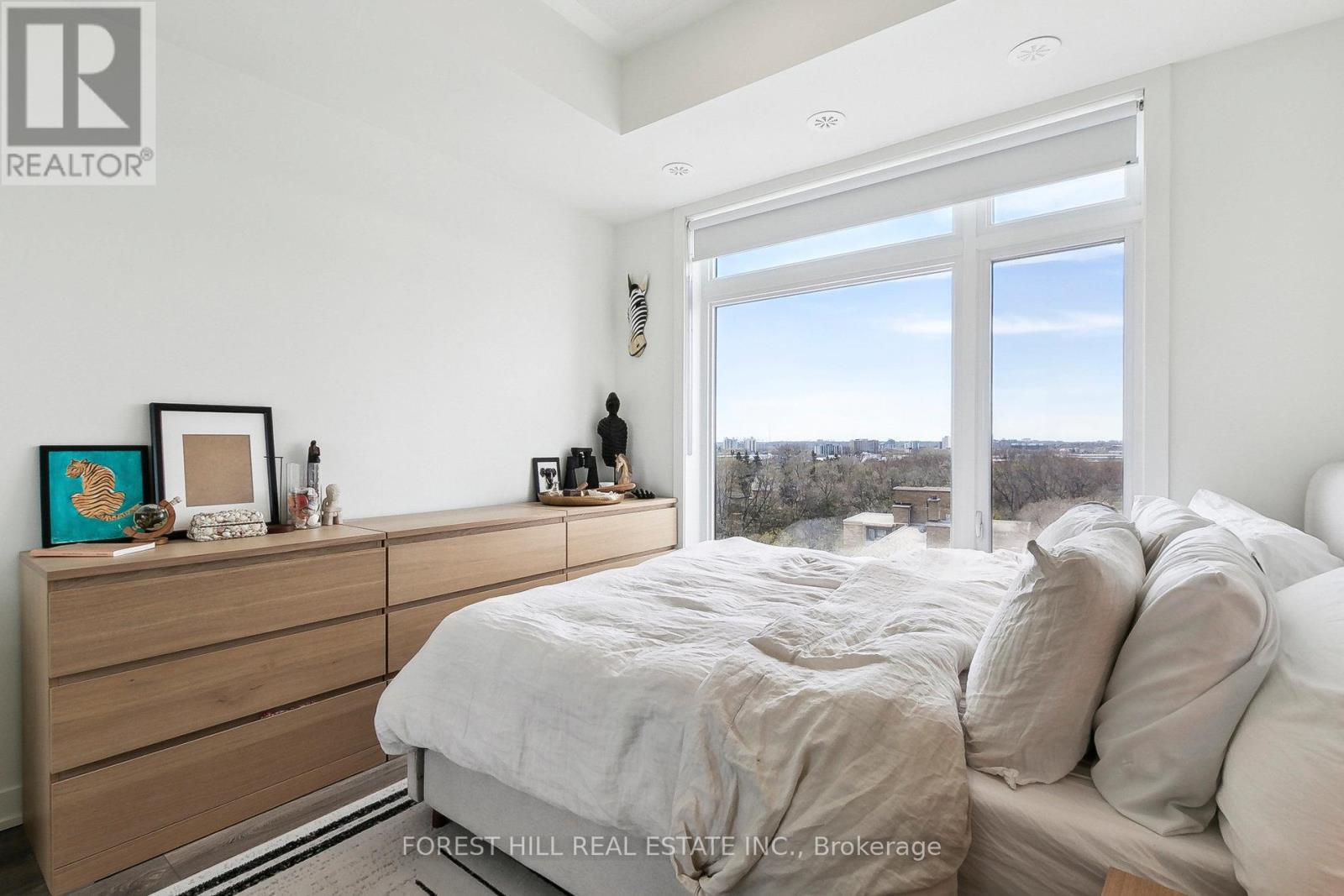 601 - 165 Canon Jackon Drive, Toronto, Ontario  M6M 0C4 - Photo 17 - W12124823