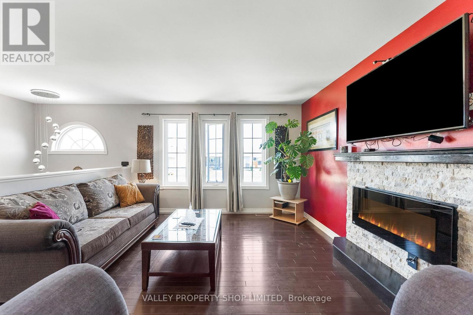 5 Boulder Creek Trail, Petawawa, Ontario  K8H 0B2 - Photo 8 - X12124883