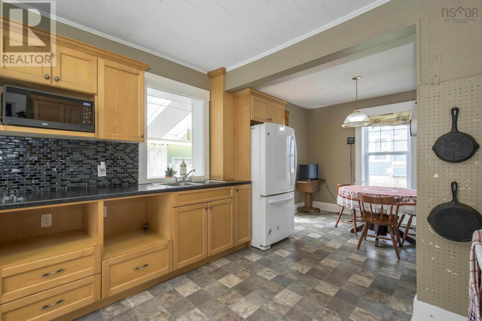 458 Main Street, Lawrencetown, Nova Scotia  B0S 1M0 - Photo 15 - 202509793