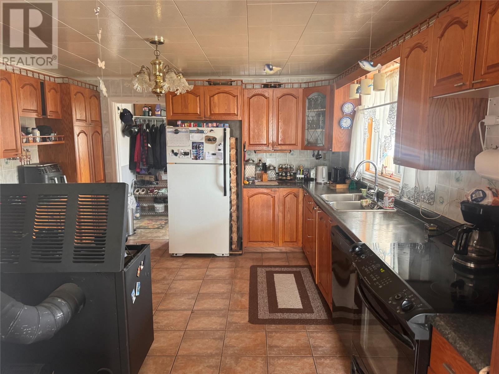 Property at 23 Church Road image 4