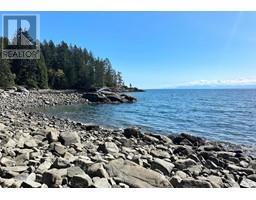 7297 BELLE ROAD, Sechelt, British Columbia