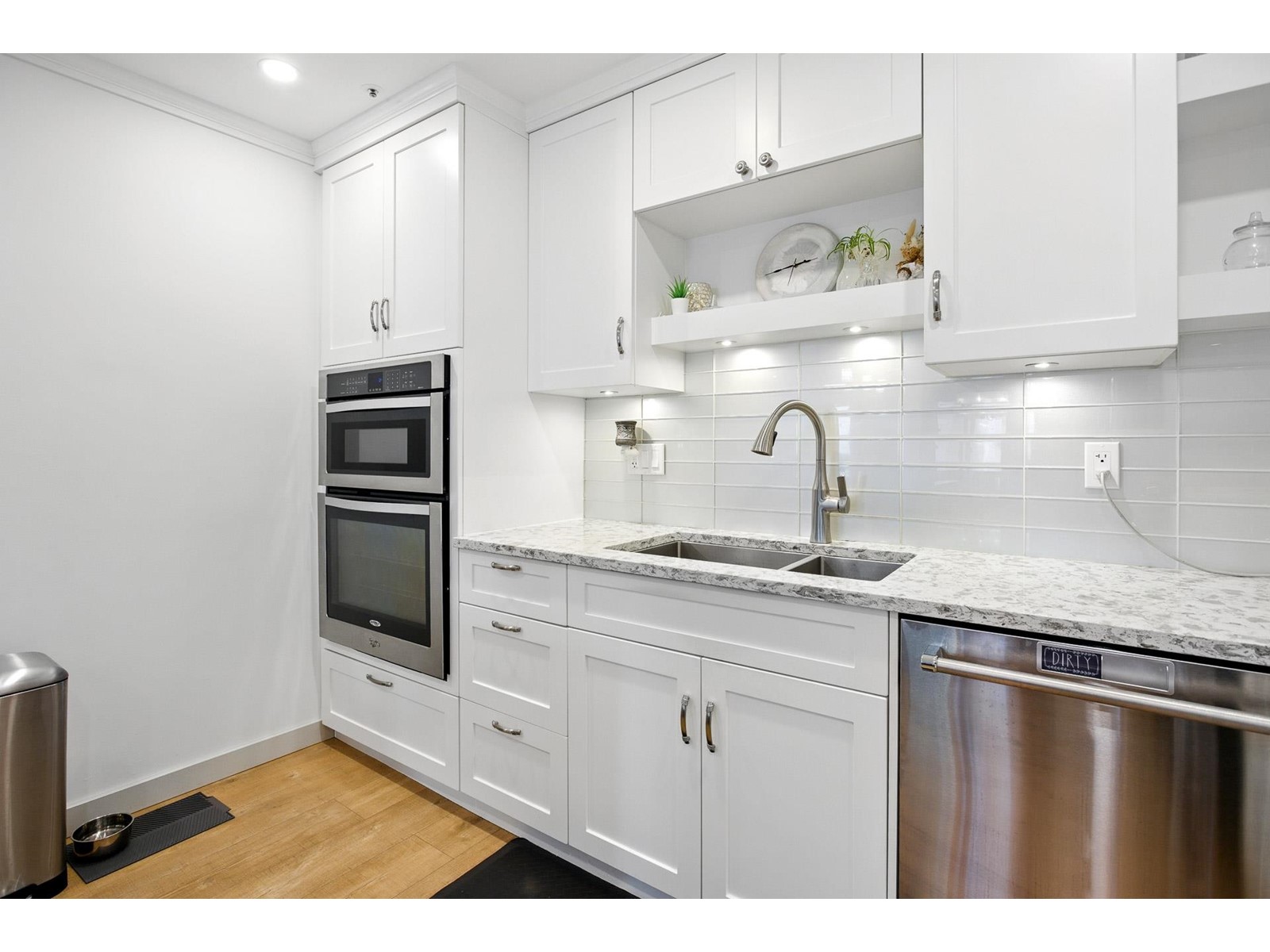 206 5377 201a Street, Langley, British Columbia  V3A 1S7 - Photo 13 - R2997964