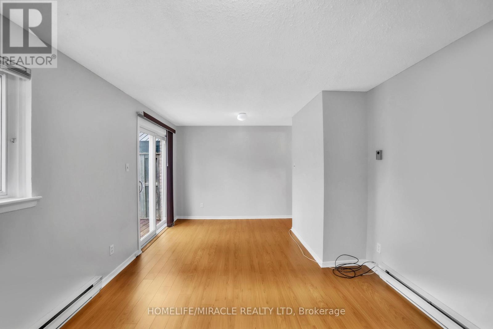 22 Rosset Crescent, Brampton (Downtown Brampton), Ontario  L6X 2R3 - Photo 30 - W12123951