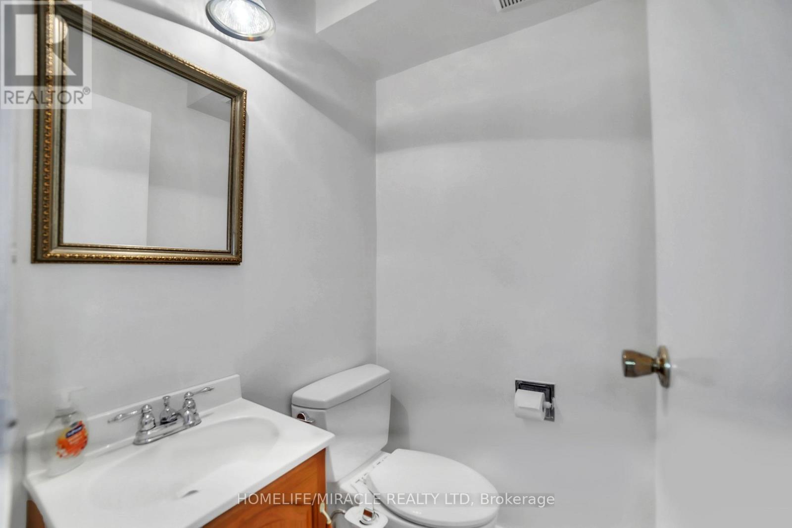 22 Rosset Crescent, Brampton, Ontario  L6X 2R3 - Photo 31 - W12123951