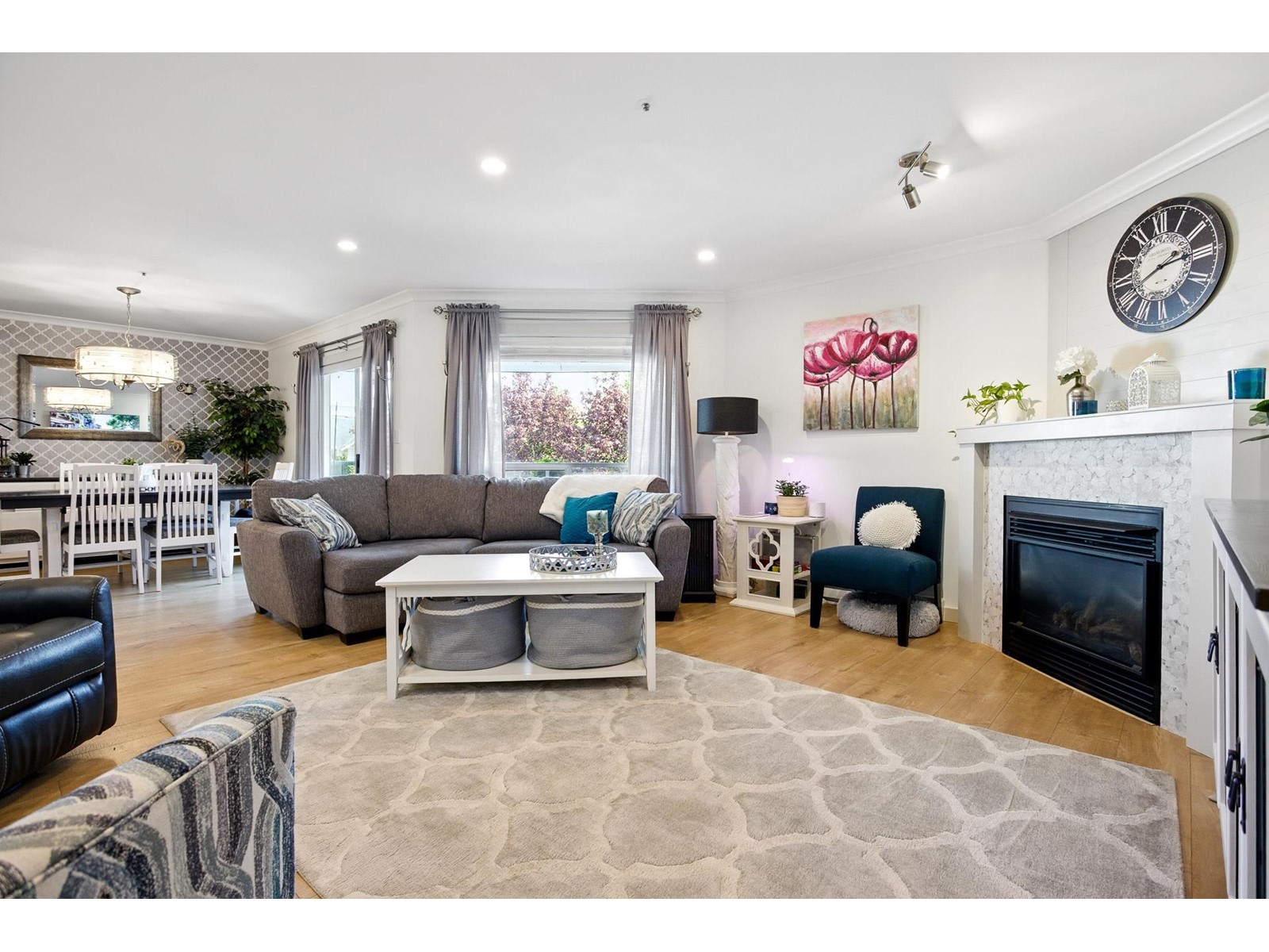 206 5377 201a Street, Langley, British Columbia  V3A 1S7 - Photo 4 - R2997964
