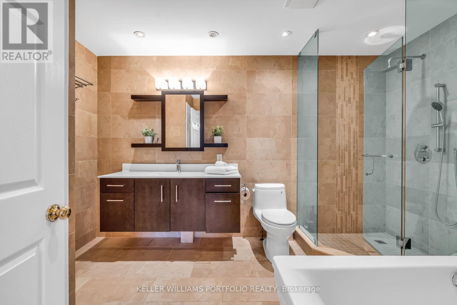 27 Snowshoe Mill Way, Toronto, Ontario  M2L 1T4 - Photo 12 - C12124942