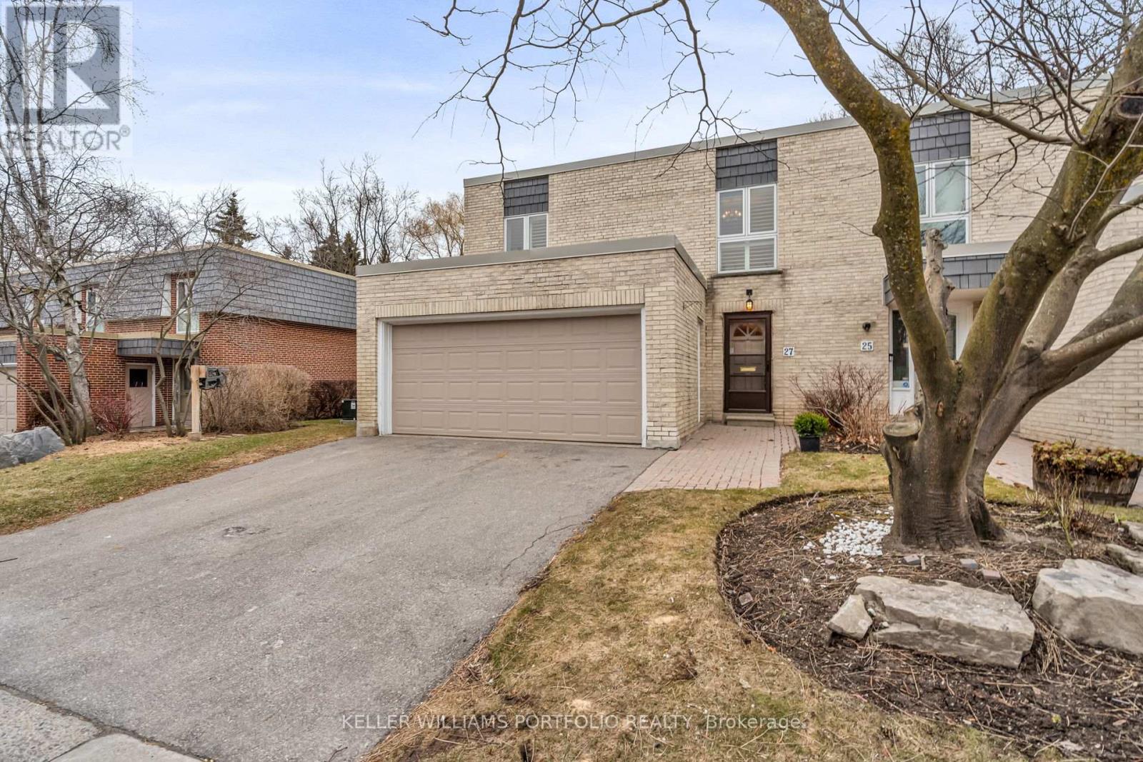 27 Snowshoe Mill Way, Toronto, Ontario  M2L 1T4 - Photo 2 - C12124942