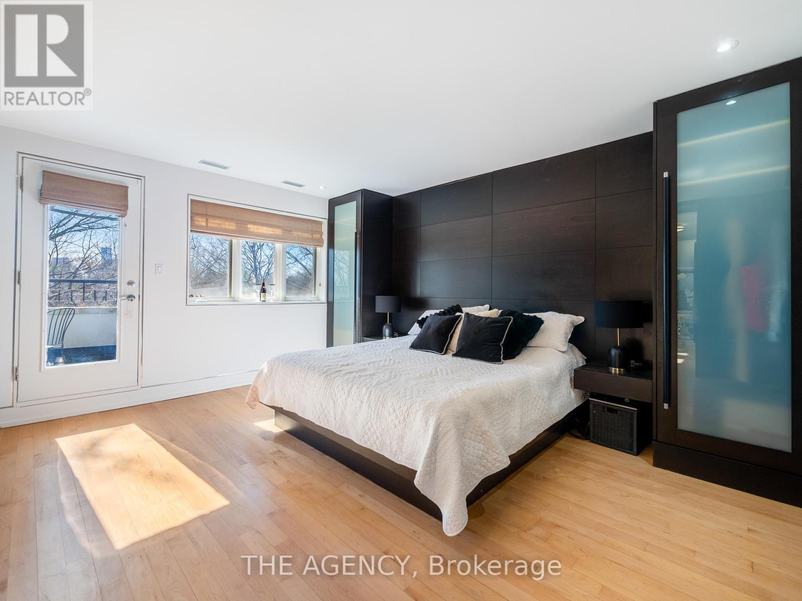 7 Douglas Crescent, Toronto, Ontario  M4W 2E6 - Photo 30 - C12124952