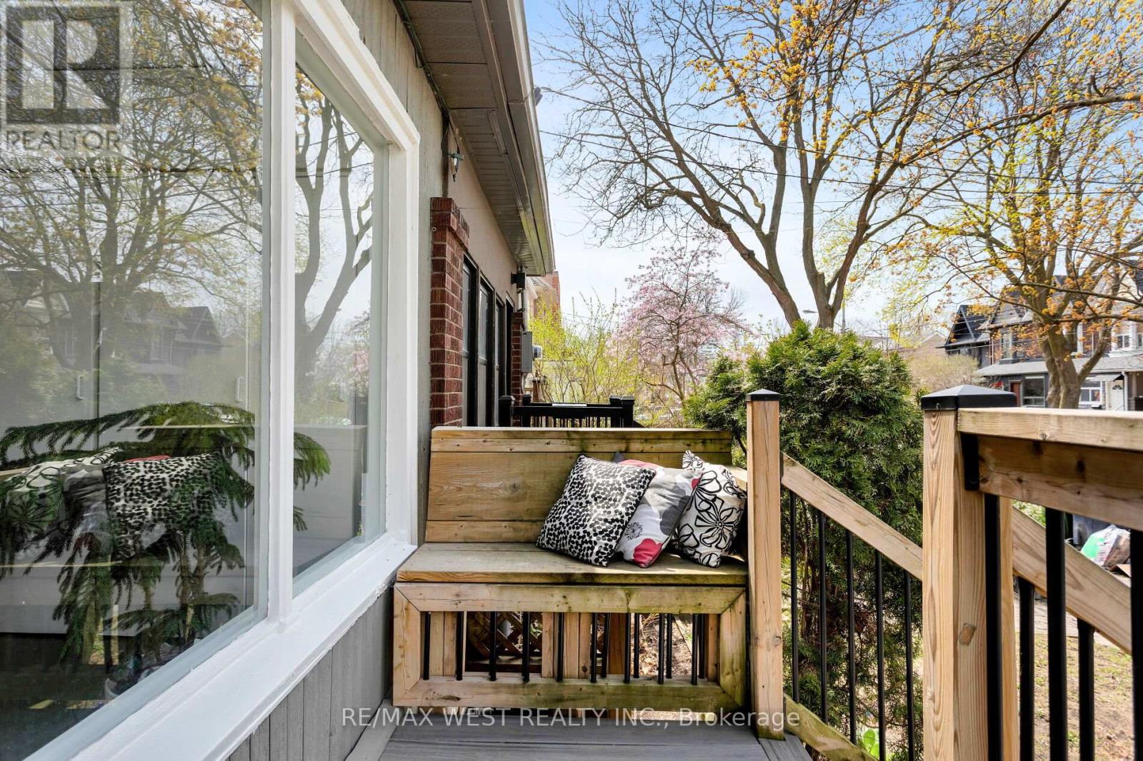 Property at 155 RHODES AVENUE image 3