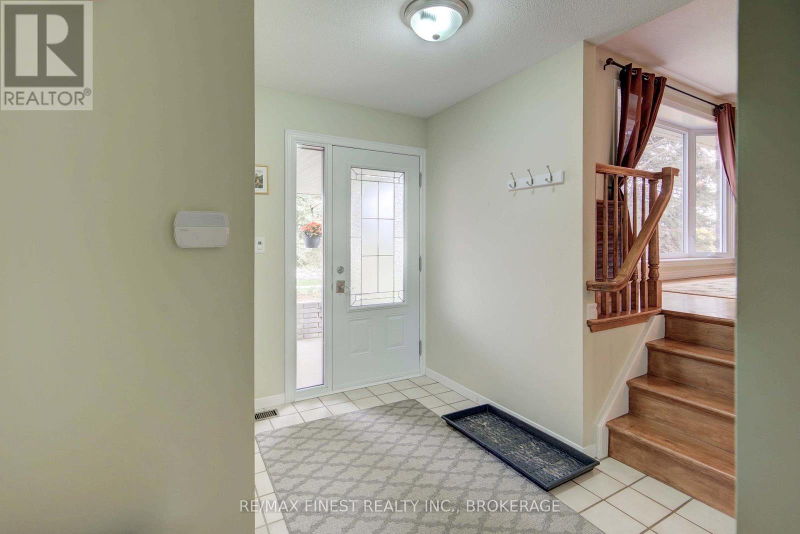 Property at 35 CRERAR BOULEVARD image 3