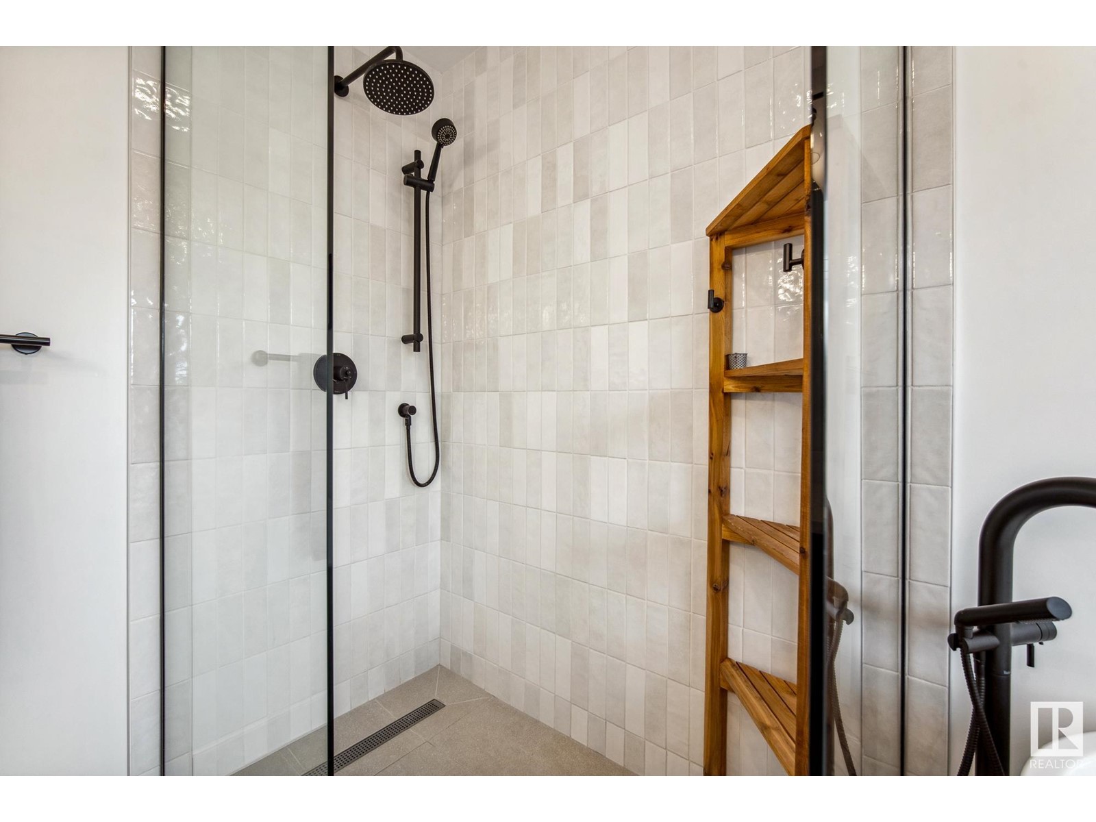 9503 88 Av Nw, Edmonton, Alberta  T6C 1M7 - Photo 32 - E4434089