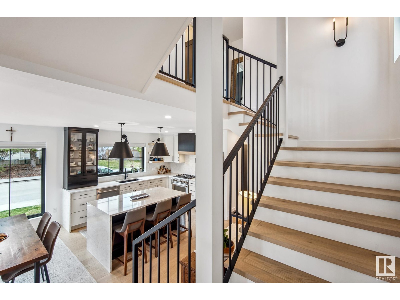 Property at 9503 88 AV NW image 3
