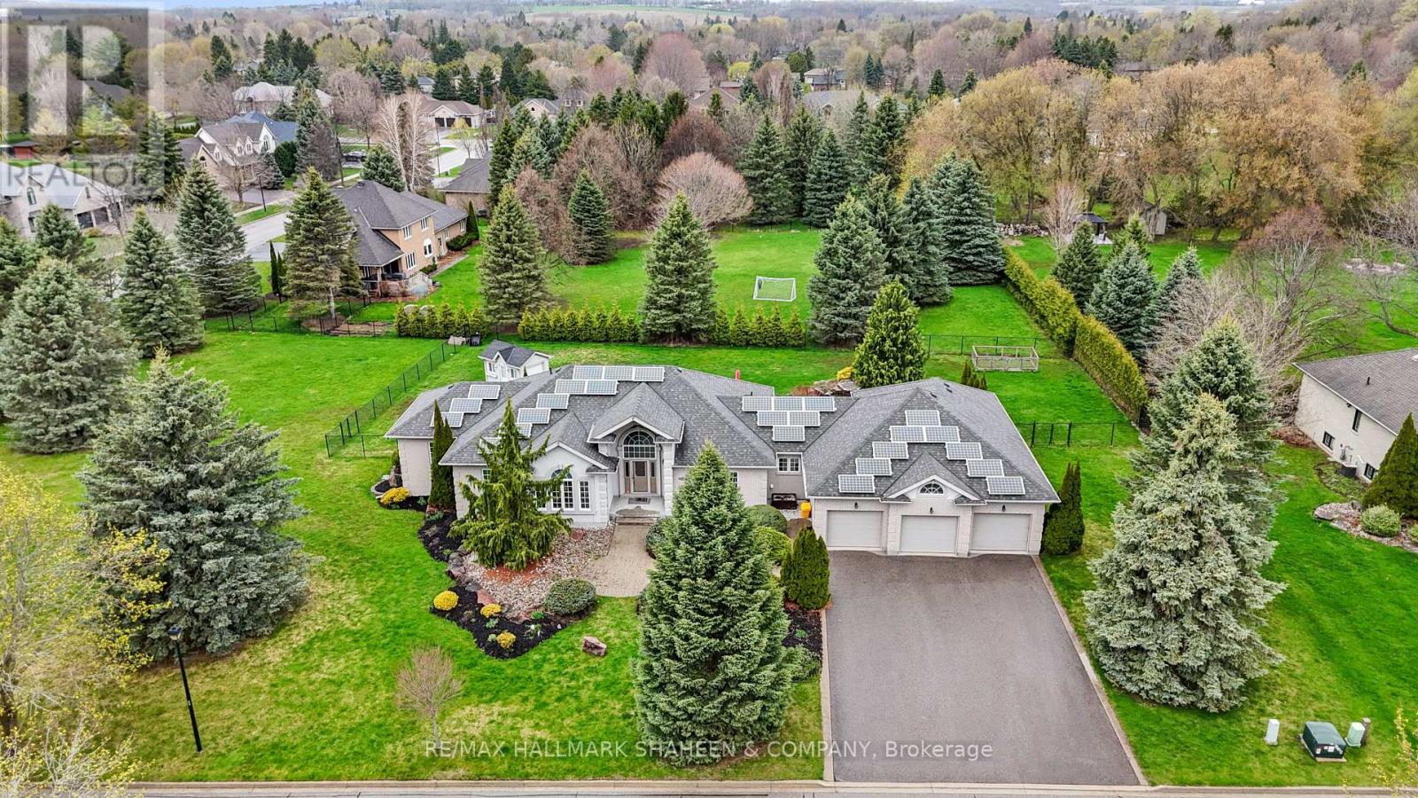 Property at 4 MAPLEHYRN AVENUE image 4