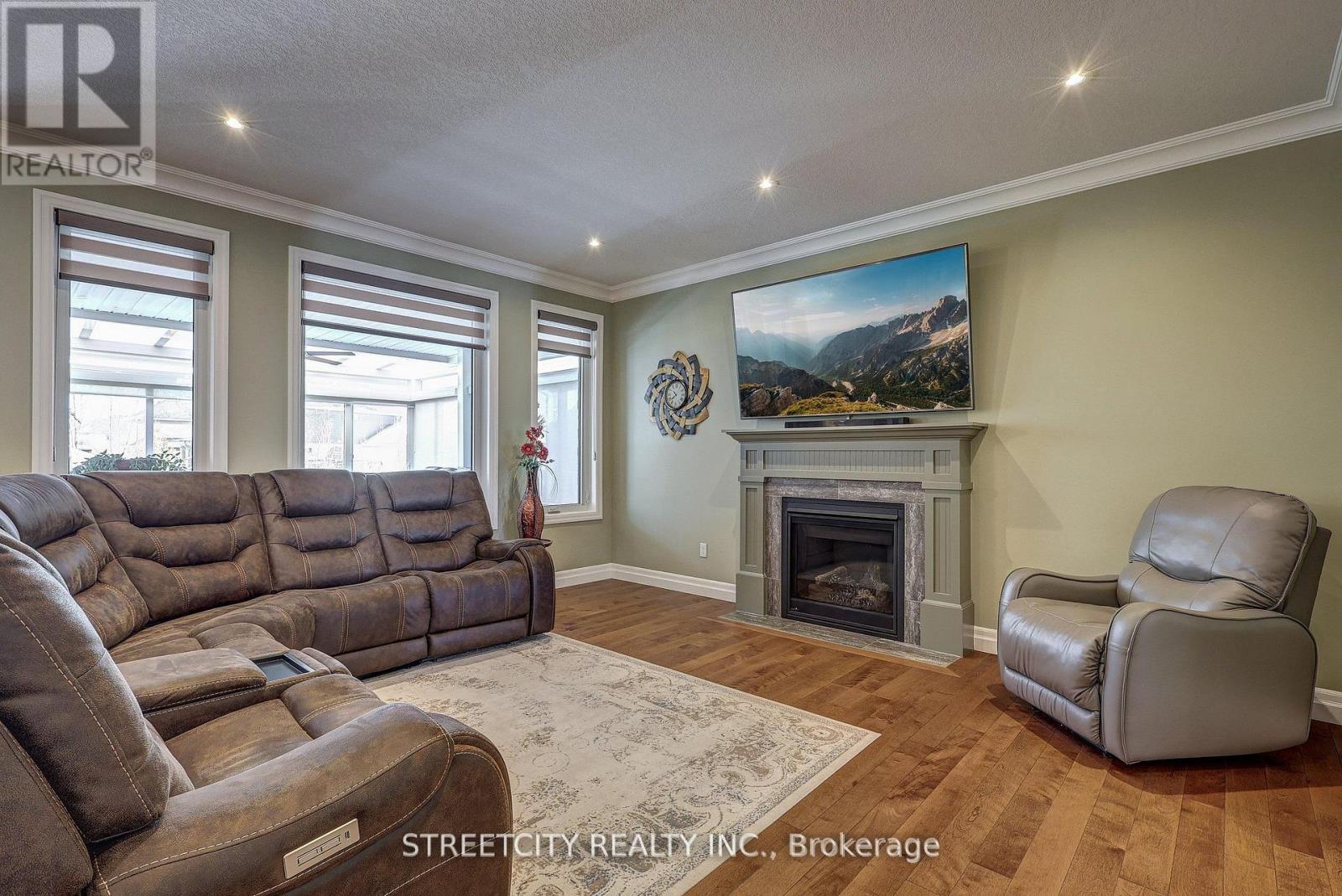 32 Acorn Trail, St. Thomas, Ontario  N5R 0H5 - Photo 14 - X12125060