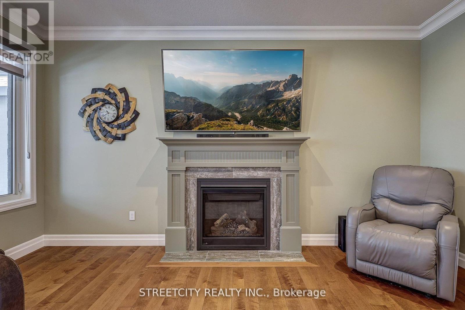 32 Acorn Trail, St. Thomas, Ontario  N5R 0H5 - Photo 16 - X12125060