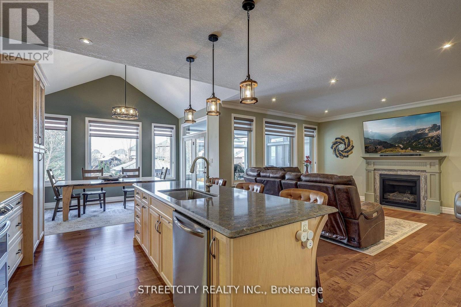 32 Acorn Trail, St. Thomas, Ontario  N5R 0H5 - Photo 20 - X12125060
