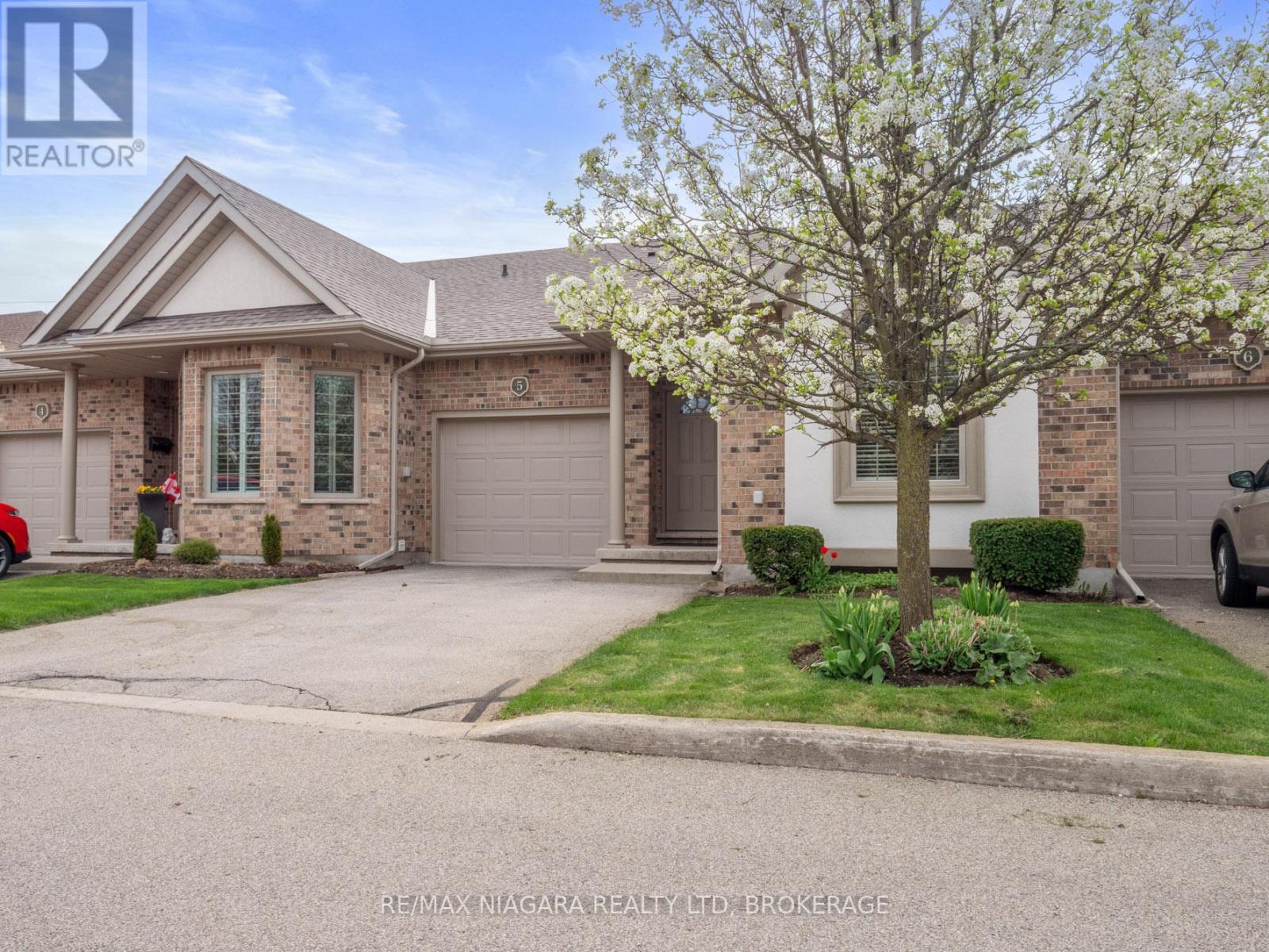 5 - 4291 Montrose Road, Niagara Falls, Ontario  L2H 1K1 - Photo 4 - X12122369