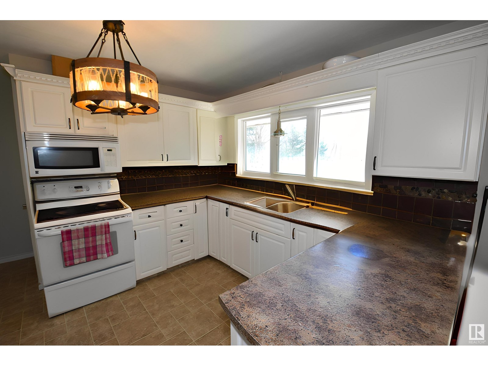 Property at 52502 RGE ROAD 12 image 5
