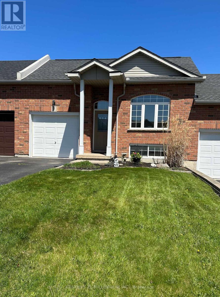 7 Millcroft Drive, Norfolk, Ontario  N3Y 5M9 - Photo 3 - X12067086
