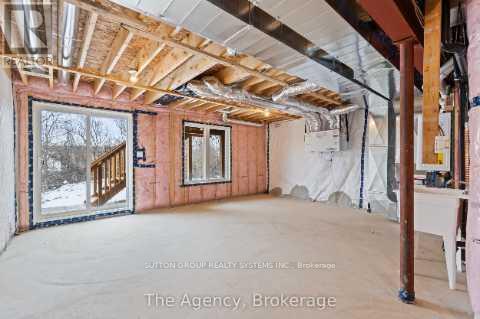 126 Willson Drive, Thorold, Ontario  L3B 0A1 - Photo 35 - X12105163