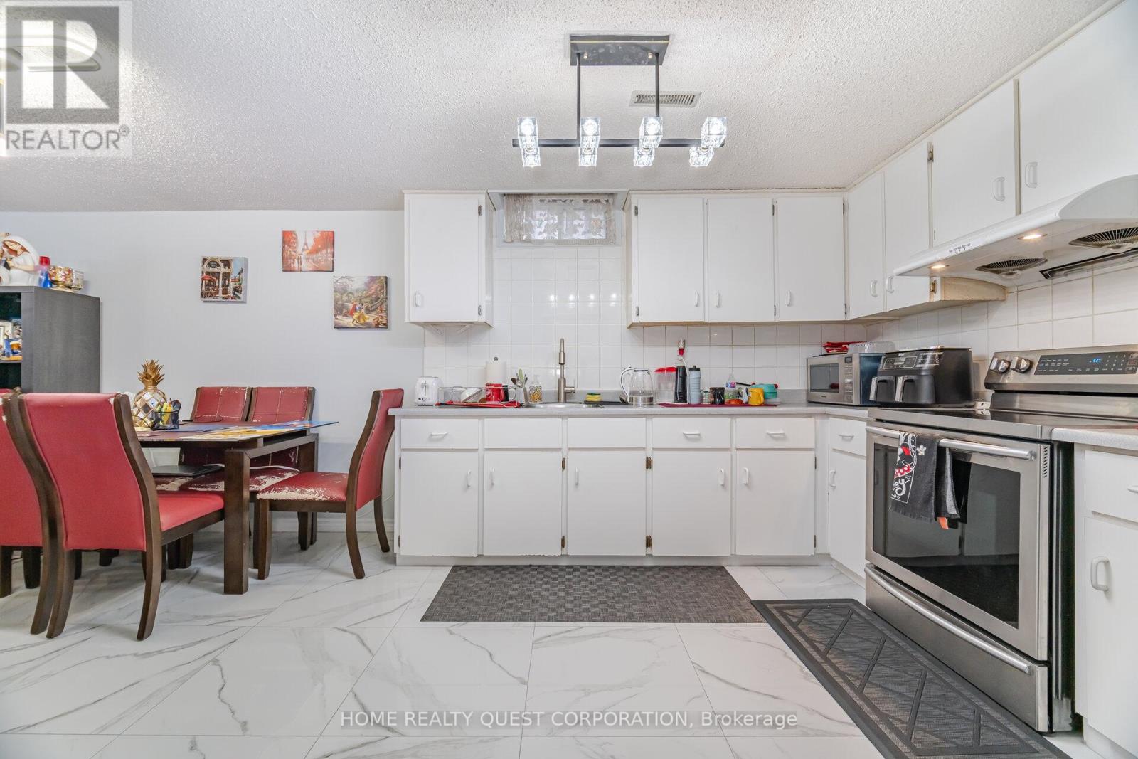 1722 Princelea Place, Mississauga, Ontario  L5M 3R4 - Photo 23 - W12124850